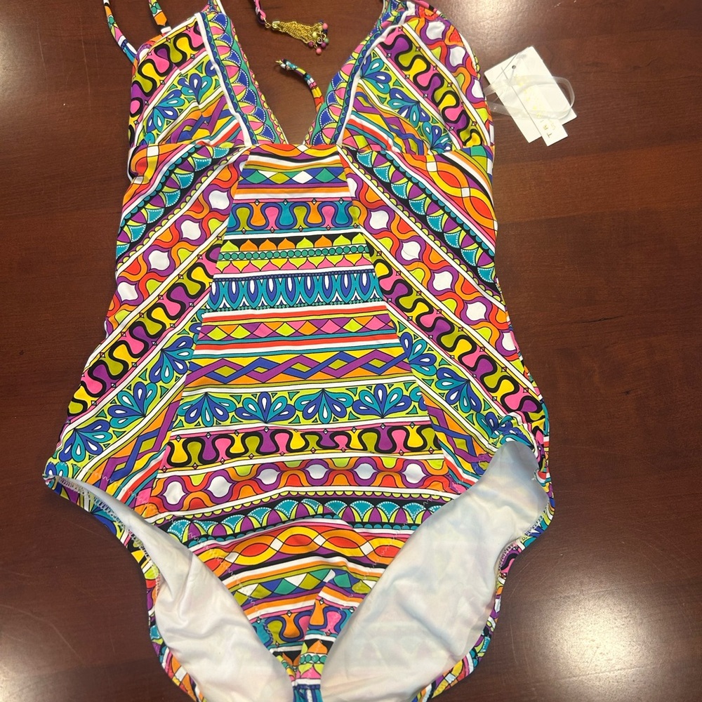 Trina Turk Peruvian 🇵🇪 Stripe one- piece Swimsuit